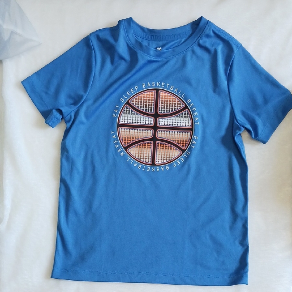 Lot Of 3 Boys Active Tshirt And Shorts